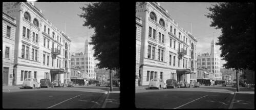 [Hadleys Orient Hotel, Murray Street T & G Mutual Life Society building, ca. 1938-1947] [picture] : [Tasmania] / [Frank Hurley]