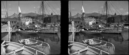 [Constitution Dock ca. 1938-1947] [picture] : [Tasmania] / [Frank Hurley]