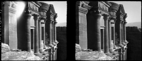[Ampitheatre, Petra, 1943] [picture] : [Jordan, World War II] / [Frank Hurley]