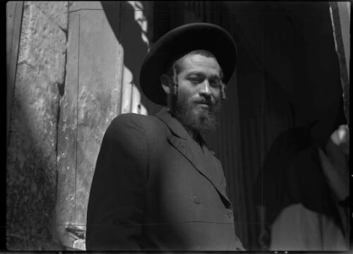Orthodox Jews [Jerusalem] [picture] : [Portrait Studies, Libya, World War II] / [Frank Hurley]