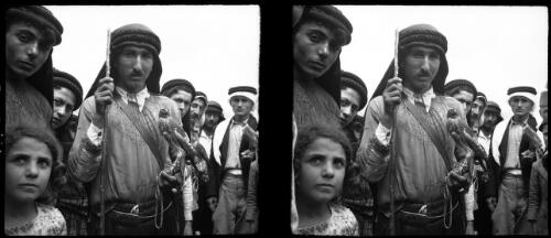 Falconer Banias Alawites[?] man [picture] : [Portrait Studies, Libya, World War II] / [Frank Hurley]