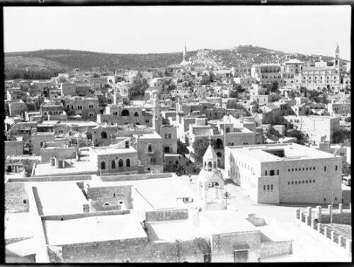 Panorama of Bethlehem as seen from the Spire of the Basilica of the Nativity [1] [picture] / [Frank Hurley]