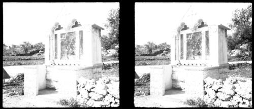 Stereos taken around the lovely villages of Junai [shrine of Saint George, World War II] [picture] / [Frank Hurley]