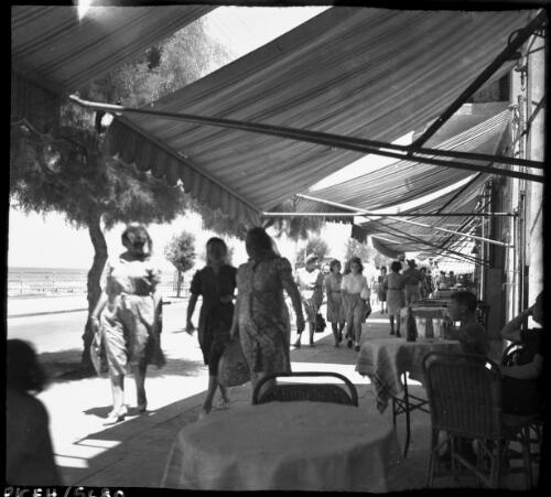 Stereos, Tel Aviv, taken 6th Aug 41 [view from sidewalk cafe, 2] [picture] / [Frank Hurley]