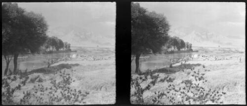 Scene near Kermanshah [World War II] [picture] : [Iran] / [Frank Hurley]