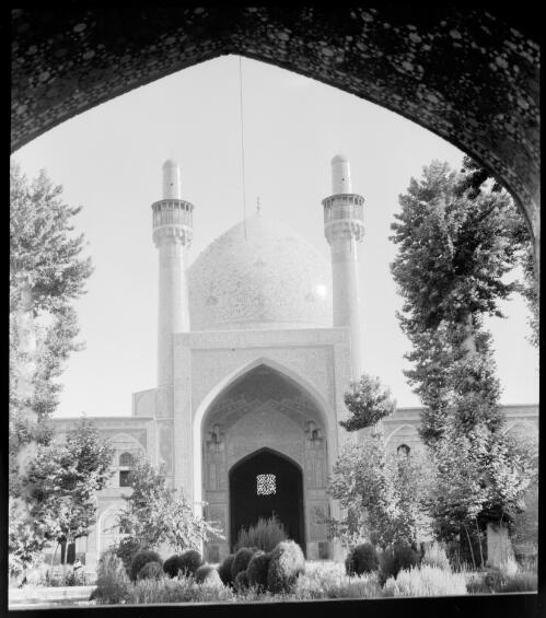 [Entrance to the madresseh, or religious college Shah Hossien Isfahan] [picture] : [Iran, World War II] / [Frank Hurley]