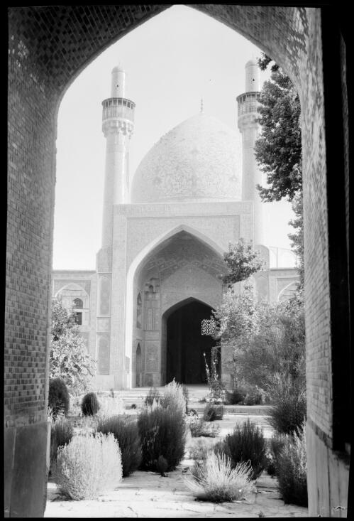 Medrasseh-I-Shaah Hussein [front view] [picture] : [Iran, World War II] / [Frank Hurley]