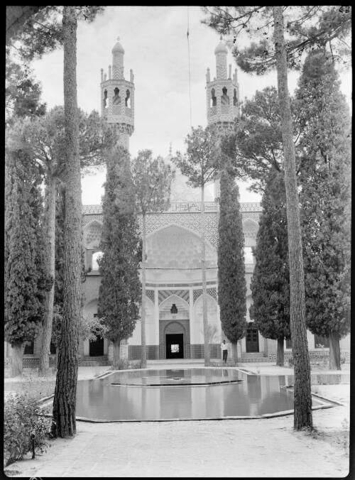 The shrine of Mahoun in the village of Sheikh Ali Baba, Persia [picture] : [Iran, World War II] / [Frank Hurley]