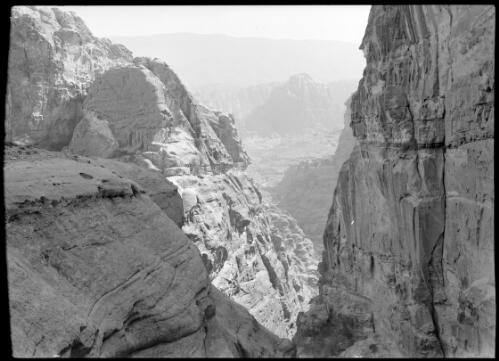 Petra valley [ca. 1940-1946] [picture] : [Petra Valley, Jordan] / [Frank Hurley]