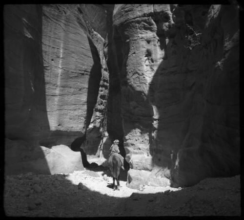 Entrance to Petra [ca. 1940-1946] [picture] : [Petra Valley, Jordan] / [Frank Hurley]