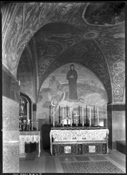[Latin Chapel of The Nailing to the Cross in the Sanctuary of Calvary, Church of the Holy Sepulchre, ca. 1942] [picture] / [Frank Hurley]