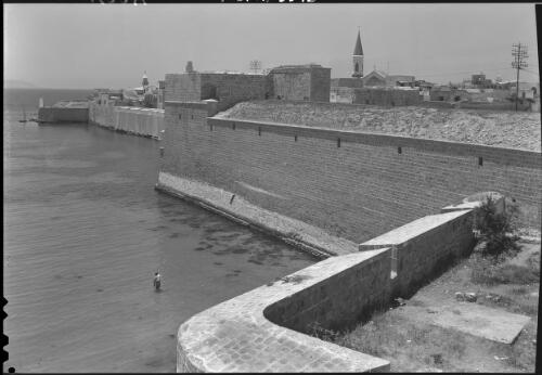 Acca N. [North] Palestine [picture] / [Frank Hurley]