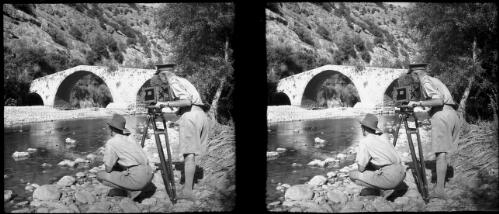 Nahr el-Kalb (Dog River) Lebanon [AIF photographer on river banks preparing to photograph] [picture] : [Lebanon, World War II] / [Frank Hurley]