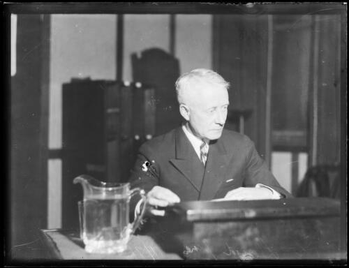 Sir Charles Lloyd Jones at his desk, New South Wales, 11 July 1932 [picture]