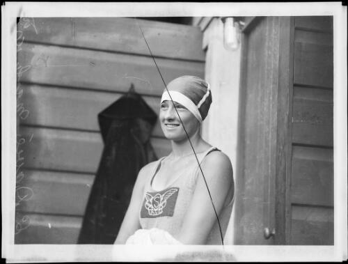 Swimmer Edna Davy at Manly, New South Wales, ca. 1928 [picture]