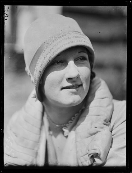 Swimmer Edna Davy, New South Wales, ca. 1928 [picture]