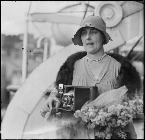 Wife of the Prime Minister of Northern Ireland Lady Craigavon with her camera, New South Wales, 15 November 1929, 1 [picture]