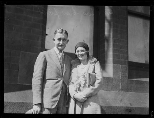 Mr and Mrs John Crawford at the station, New South Wales, 17 September 1930, 1 [picture]