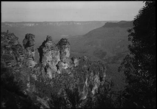 [The Three Sisters] [picture] : [Blue Mountains, New South Wales] / [Frank Hurley]