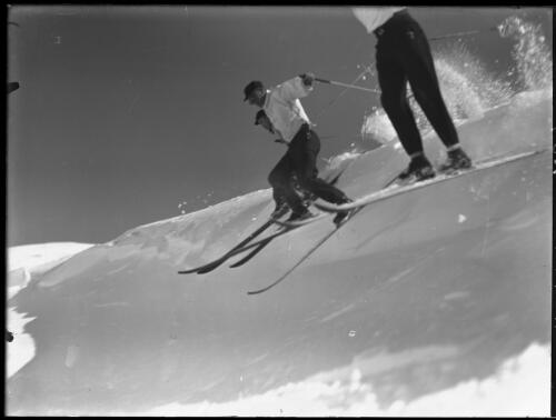 Jumping study [picture] : [Kosciuszko, New South Wales] / [Frank Hurley]