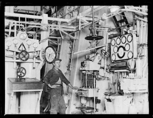 Equipment in the engine room of the motor ship Triton, New South Wales, 19 August 1930, 1 [picture]