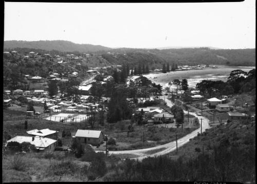 General view Avoca [picture] : [Central Coast, New South Wales] / [Frank Hurley]