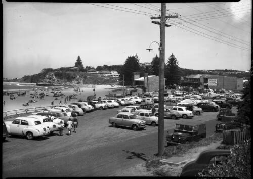 Panorama Terrigal Beach [2] [picture] : [Central Coast, New South Wales] / [Frank Hurley]