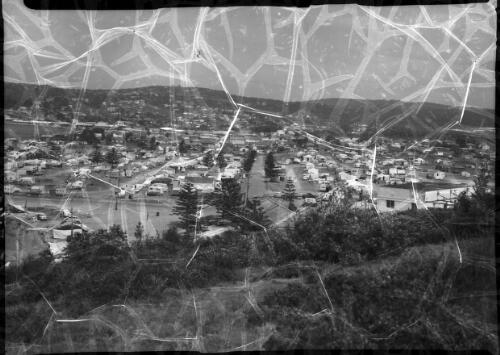 Gosford panorama [1] [picture] : [Gosford, New South Wales] / [Frank Hurley]