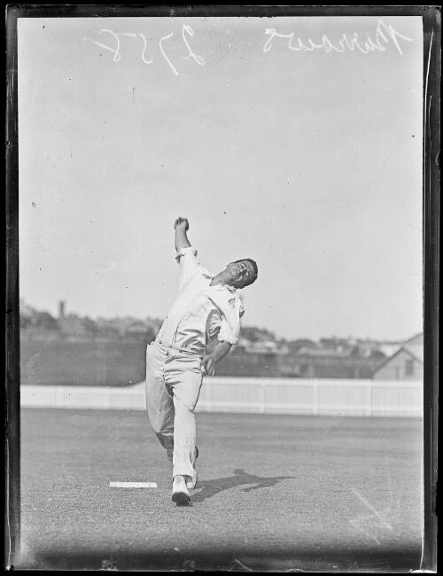 Burrows bowling a ball during a cricket game between Tasmania and New South Wales, New South Wales, 22 February 1930 [picture]