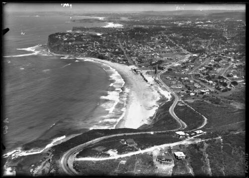Newport & beach [picture] : [Aerial views, Sydney, New South Wales] / [Frank Hurley]