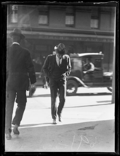 Shipping secretary Mr J. Tudehope in King Street, New South Wales, 7 June 1928 [picture]