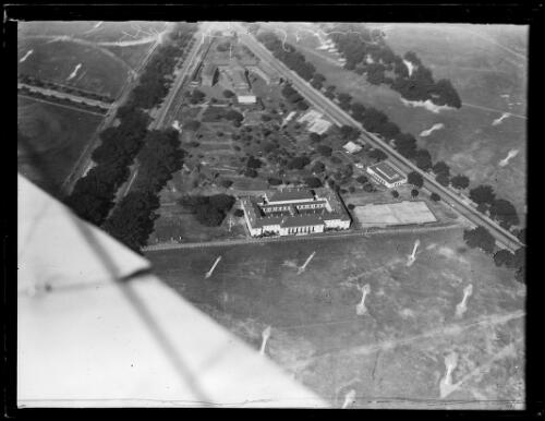 Aerial view of Sydney High School, Sydney, 2 August 1933 [picture]