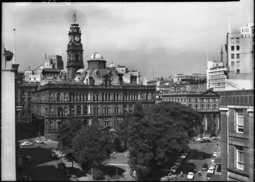 Lands Office & Macquarie Place [picture] : [Sydney, New South Wales] / [Frank Hurley]