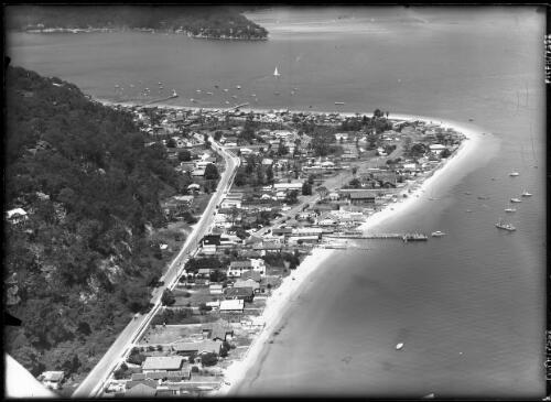 Pittwater [picture] : [Aerial views, beaches, Sydney, New South Wales] / [Frank Hurley]