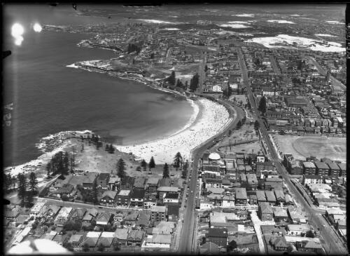 Coogee general with beach [picture] : [Aerial views, beaches, Sydney, New South Wales] / [Frank Hurley]