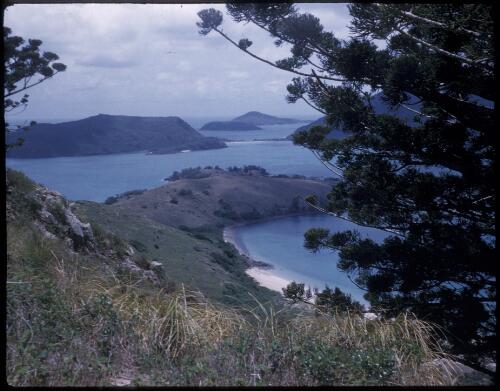 [View of the Whitsundays, Queensland, 5] [transparency] / [Frank Hurley]