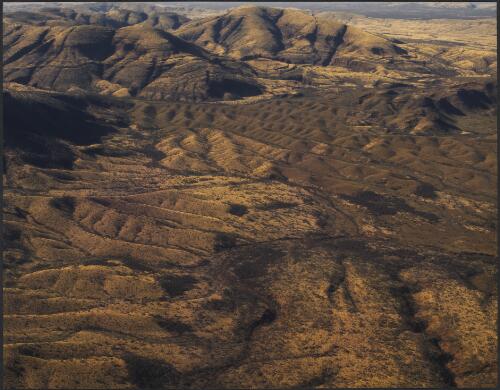 Hamersley Iron, aerial of the Hamersley Ranges, [Western Australia], 1977 [picture] / Wolfgang Sievers