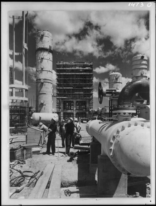 Construction progress of the Altona refinery, Victoria, 1953 [picture] / Wolfgang Sievers