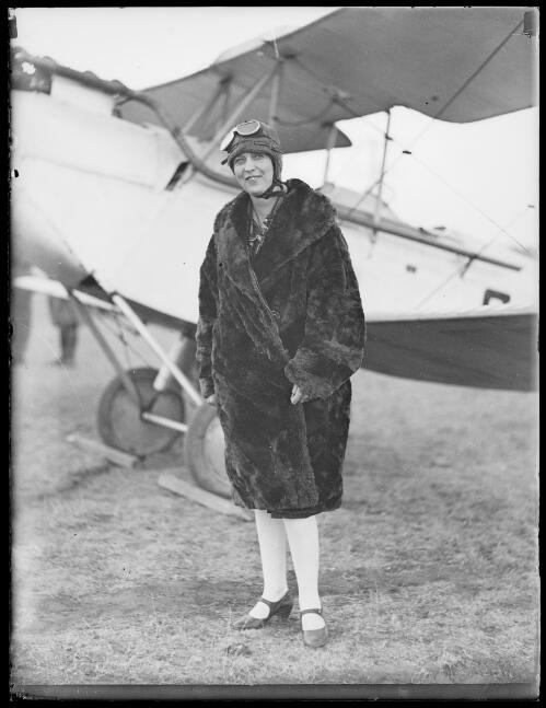 Wife of an aviator Mrs Malley or Mrs Ross [?], New South Wales, ca. 1930, 2 [picture]