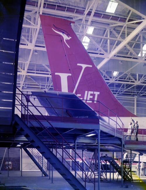 Tail of a Qantas jet [painted with] Balm Paints, 1961 [picture] / Wolfgang Sievers