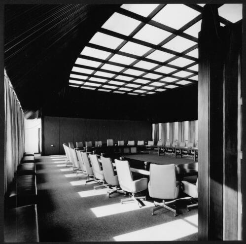 Interior of A.C.T. Supreme Court, Canberra, Australian Capital Territory, architect Yuncken Freeman, 1962 [picture] / Wolfgang Sievers