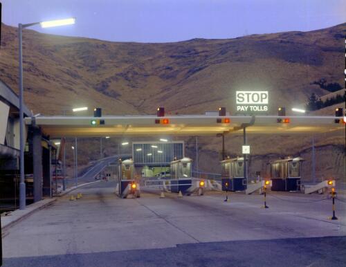 Toll booths at the Heathcote side of the Christchurch-Lyttelton road tunnel entrance, ACI New Zealand, Auckland and Rotarua 1964 [picture] / Wolfgang Sievers