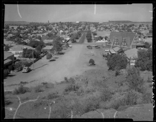 Elevated view of Broken Hill, 1959 [picture] / Wolfgang Sievers