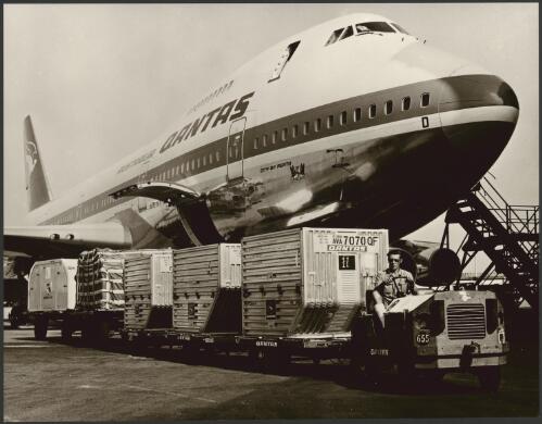 Qantas air freight, Mascot Airport, Sydney [ca. 1974] [picture] / Wolfgang Sievers