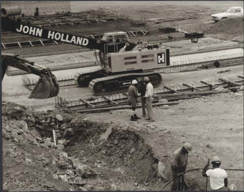 Excavation in progress, John Holland Constructions, Googong Water Treatment Plant, N.S.W., 1977, [picture] / Wolfgang Sievers