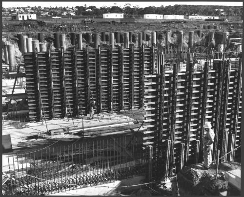 [Construction site Australian National Animal Health Laboratory] A.N.A.H.L. Laboratories, Geelong, Victoria, 1979, John Holland [picture] / Wolfgang Sievers
