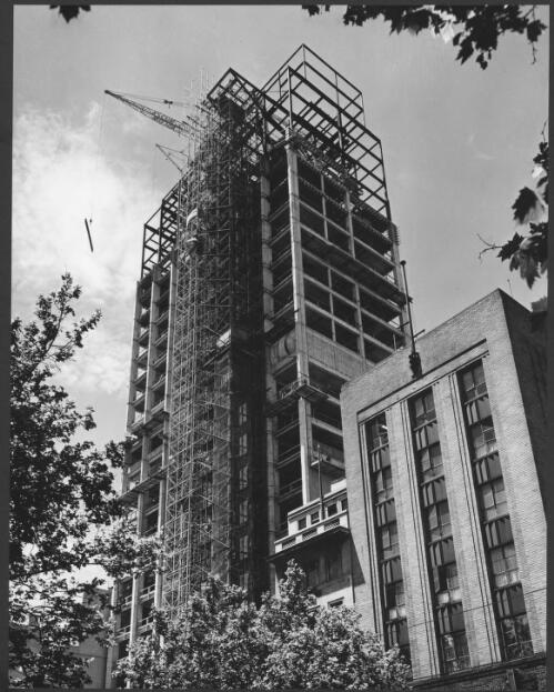 [View of CRA Building under construction] 95 Collins Street, Melbourne, Victoria, 1960 [picture] / Wolfgang Sievers