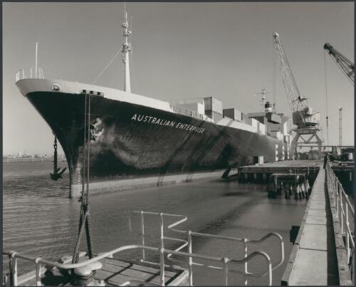 Container shipping at Melbourne ports [with tanker Australian Enterprise], Melbourne, Victoria, 1973 [picture] / Wolfgang Sievers