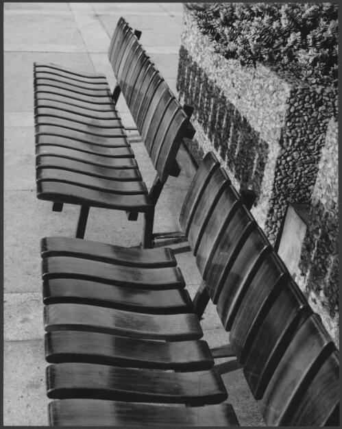 Seating outside Town Hall, Swanston Street, Melbourne, Victoria, 1975, [6] [picture] / Wolfgang Sievers