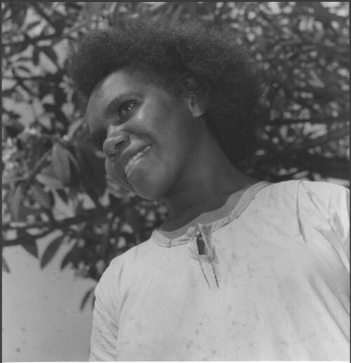 Aboriginal woman at the Methodist Mission Station, Weipa, Cape York, Queensland, 1957 [2] [picture] / Wolfgang Sievers